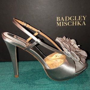 BADGLEY MISCHKA Zabrina Platform Silver Grey Shoes